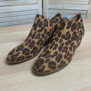 NEW Boots Booties Sz 8 Faux Suede Animal Print Ankle Brown Tan Black